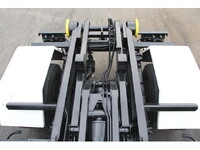 いすゞエルフコンテナ専用車小型（2t・3t）[写真14]