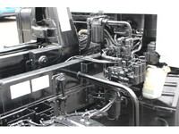 いすゞエルフコンテナ専用車小型（2t・3t）[写真24]