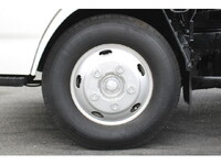 いすゞエルフコンテナ専用車小型（2t・3t）[写真25]