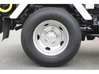 いすゞエルフコンテナ専用車小型（2t・3t）[写真27]