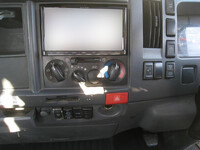 いすゞエルフクレーン4段小型（2t・3t）[写真18]