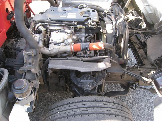 いすゞエルフクレーン4段小型（2t・3t）[写真22]