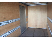 いすゞエルフアルミバン小型（2t・3t）[写真17]