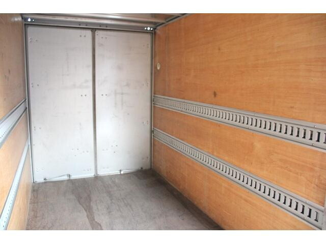 いすゞエルフアルミバン小型（2t・3t）[写真19]