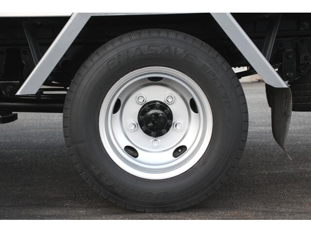 いすゞエルフアルミバン小型（2t・3t）[写真31]