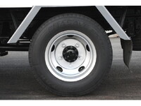 いすゞエルフアルミバン小型（2t・3t）[写真32]