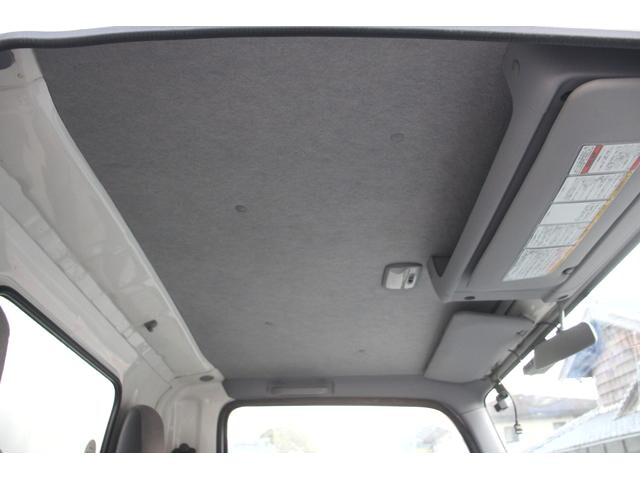 いすゞエルフアルミバン小型（2t・3t）[写真38]