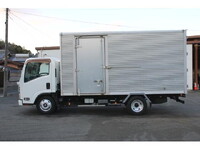 いすゞエルフアルミバン小型（2t・3t）[写真05]