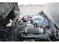 いすゞエルフアルミバン小型（2t・3t）[写真09]