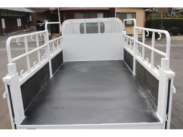 日野デュトロ平ボディ小型（2t・3t）[写真16]