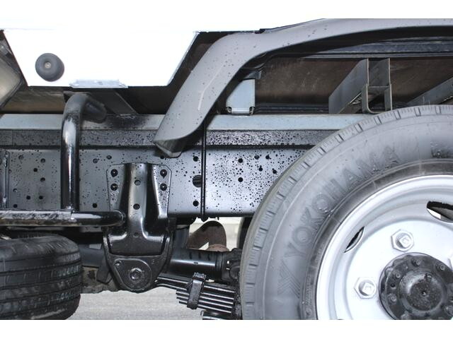 日野デュトロ平ボディ小型（2t・3t）[写真25]