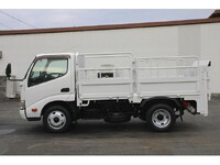 日野デュトロ平ボディ小型（2t・3t）[写真05]