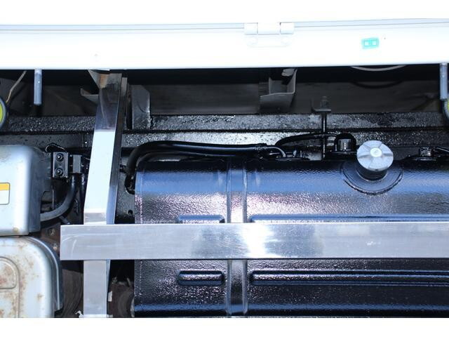 日野デュトロ平ボディ小型（2t・3t）[写真26]