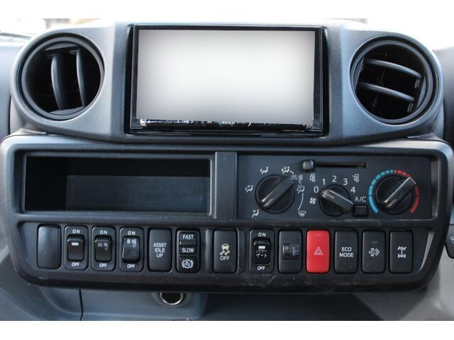 日野デュトロ平ボディ小型（2t・3t）[写真30]