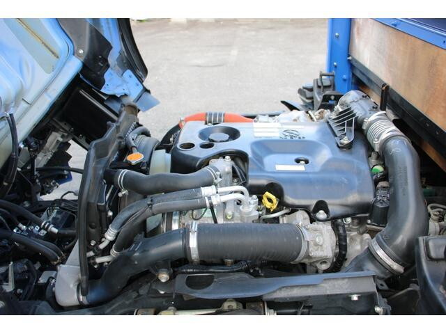 いすゞエルフ平ボディ小型（2t・3t）[写真11]