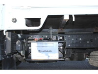 三菱ふそうキャンター平ボディ小型（2t・3t）[写真19]