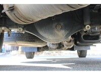 三菱ふそうキャンター平ボディ小型（2t・3t）[写真24]