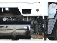 三菱ふそうキャンター平ボディ小型（2t・3t）[写真28]