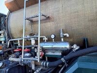 UDトラックスクオンタンク車（タンクローリー）大型（10t）[写真16]