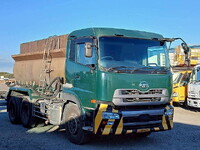 UDトラックスクオンタンク車（タンクローリー）大型（10t）[写真01]