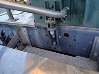 UDトラックスクオンタンク車（タンクローリー）大型（10t）[写真30]