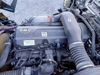 UDトラックスクオンタンク車（タンクローリー）大型（10t）[写真33]