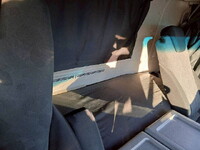 UDトラックスクオンタンク車（タンクローリー）大型（10t）[写真35]