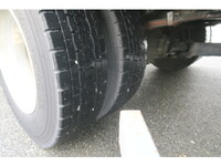 いすゞフォワード冷凍車（冷蔵車）中型（4t）[写真15]