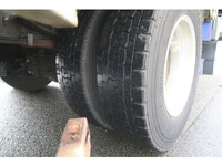 いすゞフォワード冷凍車（冷蔵車）中型（4t）[写真20]