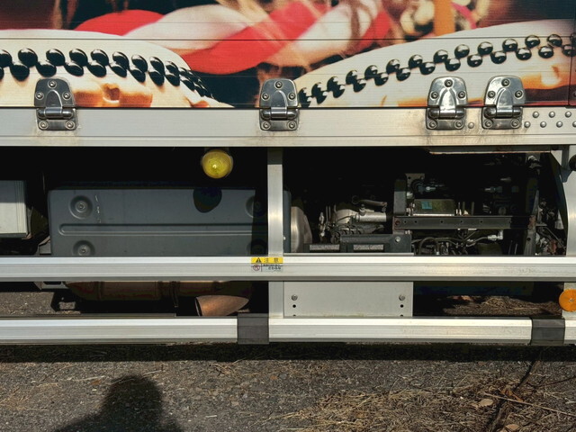 いすゞフォワードアルミウイング中型（4t）[写真19]