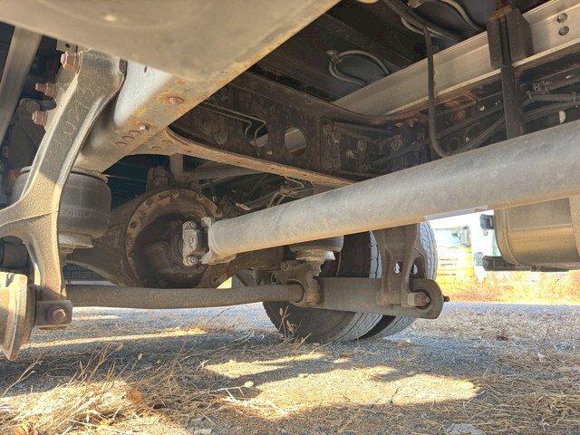 いすゞフォワードアルミウイング中型（4t）[写真22]