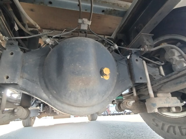 日野デュトロ平ボディ小型（2t・3t）[写真17]