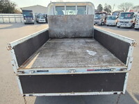 日野デュトロ平ボディ小型（2t・3t）[写真07]