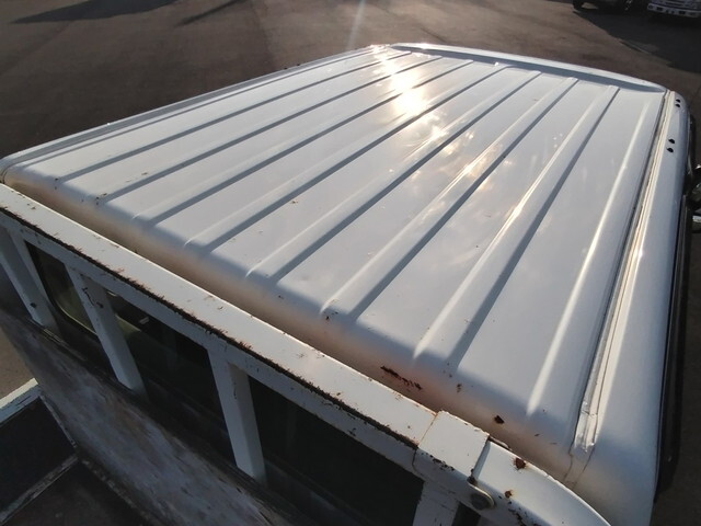 日野デュトロ平ボディ小型（2t・3t）[写真08]