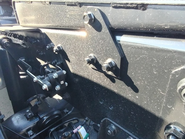 三菱ふそうスーパーグレートトレーラーヘッド（トラクターヘッド）大型（10t）[写真17]