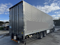 いすゞギガ冷凍車（冷蔵車）大型（10t）[写真05]