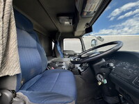 いすゞギガ冷凍車（冷蔵車）大型（10t）[写真10]