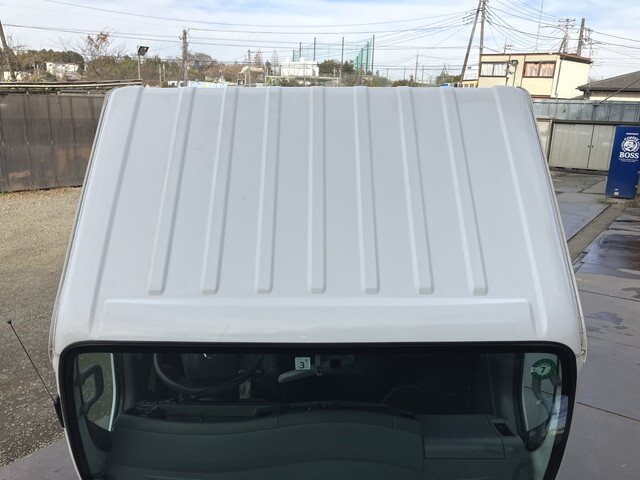 日産アトラス平ボディ小型（2t・3t）[写真24]