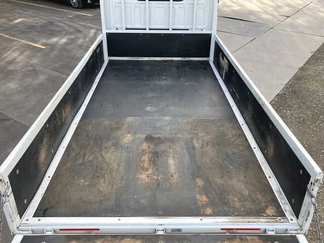 日産アトラス平ボディ小型（2t・3t）[写真09]