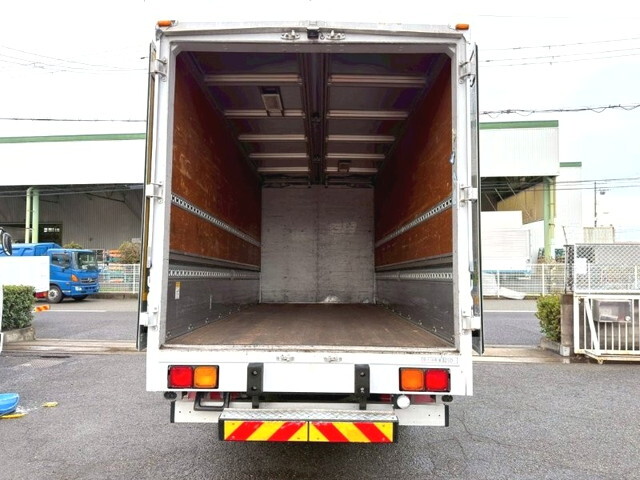 三菱ふそうファイターアルミウイング中型（4t）[写真09]