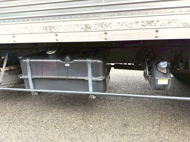 三菱ふそうファイターアルミバン中型（4t）[写真16]