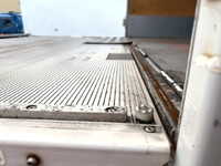 三菱ふそうファイターアルミバン中型（4t）[写真09]