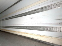 日野レンジャー冷凍車（冷蔵車）中型（4t）[写真10]