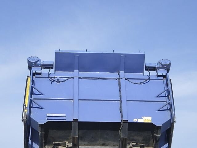 日野レンジャー深ダンプ（土砂禁ダンプ）増トン（6t・8t）[写真17]