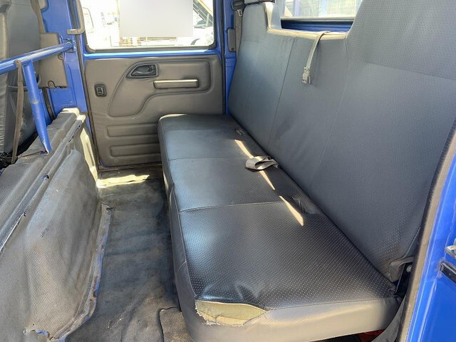 マツダタイタンダブルキャブ（Wキャブ）小型（2t・3t）[写真11]