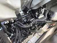 三菱ふそうキャンター平ボディ小型（2t・3t）[写真19]