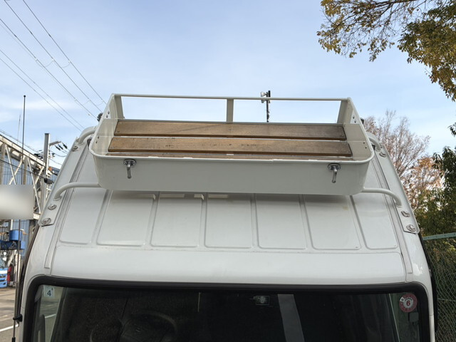 三菱ふそうキャンター平ボディ小型（2t・3t）[写真25]