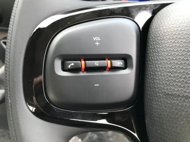 三菱ふそうキャンター平ボディ小型（2t・3t）[写真12]