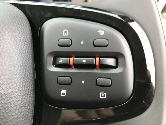 三菱ふそうキャンター平ボディ小型（2t・3t）[写真13]