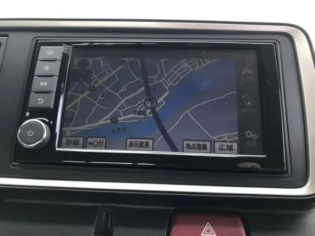 三菱ふそうキャンター平ボディ小型（2t・3t）[写真16]